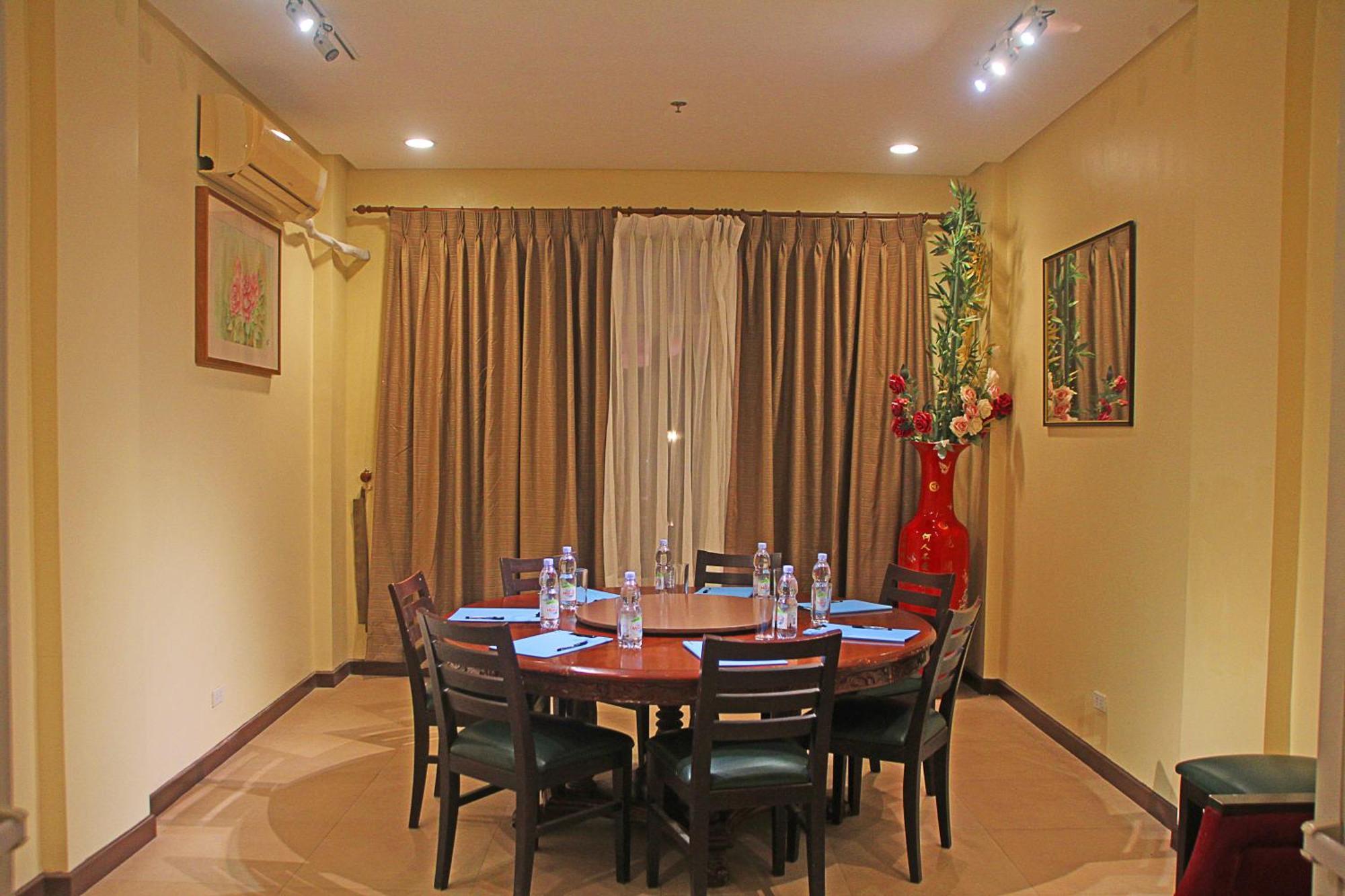 Hotel Palacio Puerto Princesa Eksteriør billede