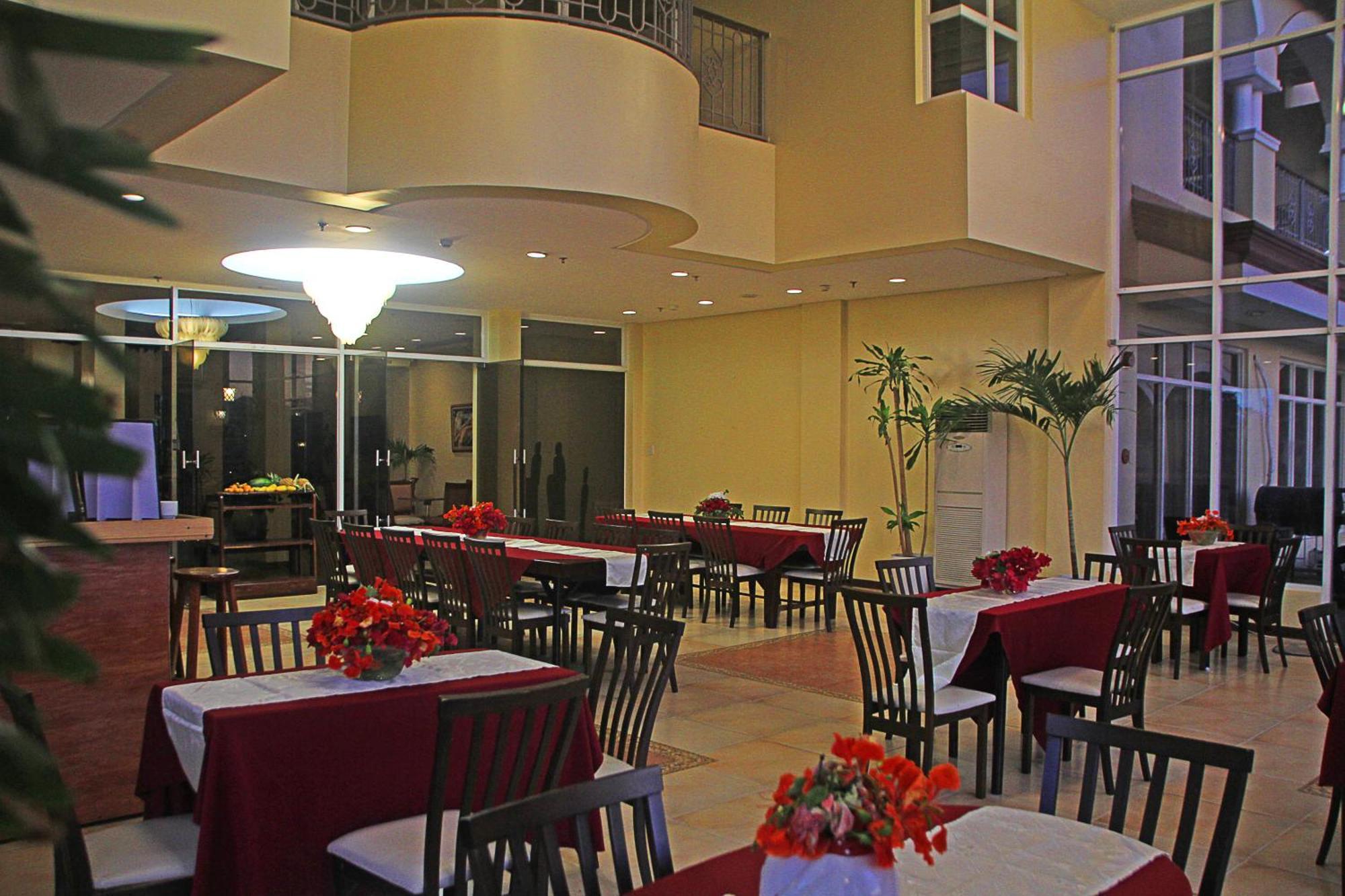 Hotel Palacio Puerto Princesa Eksteriør billede