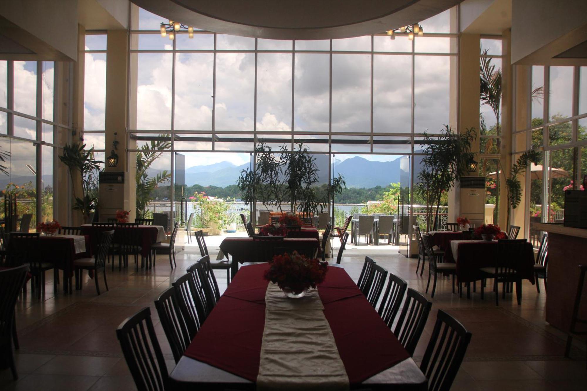 Hotel Palacio Puerto Princesa Eksteriør billede